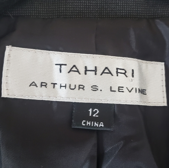 Tahari Lovely Black Jacket with Silver Zippers - Picture 5 of 6